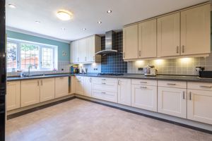 Kitchen- click for photo gallery